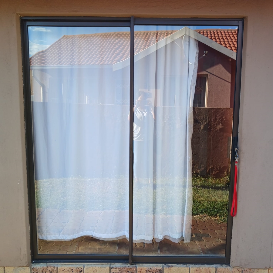 3 Bedroom Property for Sale in Tlhabane West North West
